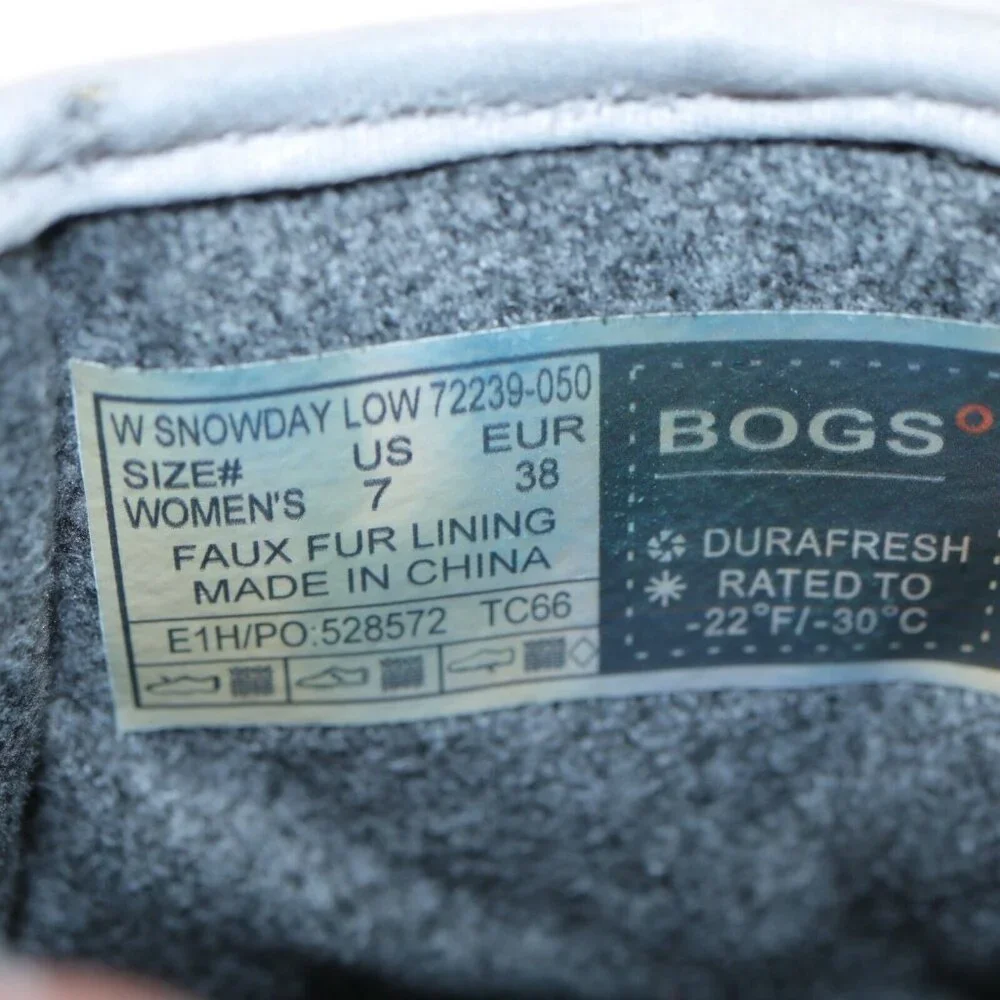 Bogs‎ Womens Snowday Boot Size 7 Waterproof Gray Beige Quilted Insulated Bootie